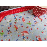 Niedliche Platzdecke von SweethomeAnnett