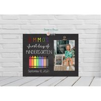 Back To School, Erster Schultag, Schulfoto, Schulfotorahmen, Schulportrait, 1. Vorschule, Kindergartenfoto von SweetnPetiteDesignCo