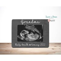 Oma Baby Reveal Neue Neues Geschenk Weihnachten Rahmen 4x6 von SweetnPetiteDesignCo