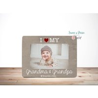 Weihnachtsgeschenk Für Großeltern Fotorahmen, Personalisiertes Geschenk Großeltern, Ich Liebe Meine Oma & Opa, Enkelkinder Bilderrahmen von SweetnPetiteDesignCo