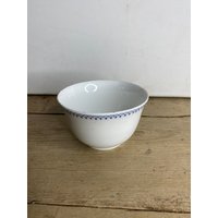 Vintage 1950Er Jahre Royal Vale Sugar Bowl Weiß Mit Blauen Rand Muster Detail in Gutem Zustand von SwiftMillVintage
