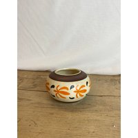 Vintage Benannt Aber Unbekannt Keramik Studio Kunst Handbemalt Creme, Braun Und Orange Kleine Schale/Schüssel in Gutem Zustand von SwiftMillVintage