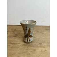 Vintage Kleine Studio Keramik Vase Signiert Af Nicht Identifiziert. Grau Braun Mit Braunem Abstrakten Design in Gutem Zustand von SwiftMillVintage