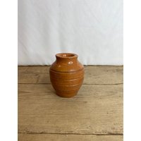 Vintage Mid Century Chunky Tan Brown Schöne Kleine Vase Unmarkiert in Gutem Zustand von SwiftMillVintage