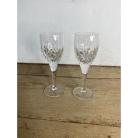 Vintage Paar Stuart Crystal Sektglas/Weingläser Trinkgläser Mit Geschliffenen Glas Design in Gutem Zustand von SwiftMillVintage