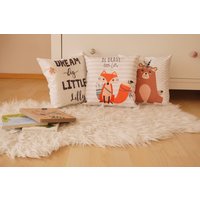 Babykissen "Be Brave Fuchs Grau" | Geschenk Zur Taufe Babygeschenk Für Mädchen Und Jungen Kissen Mit Name Text Personalisiert von SwookDesign
