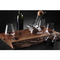 Belüften Von 750 Ml Weinkaraffe Und Vier 12-Unzen-Lüftergläsern Mit Personalisiertem Serviertablett Aus Massivholz Belüften Von 750 Ml Weinkaraffe Und Vier 12-Unzen-Lüftergläsern Mit Personalisiertem Serviertablett Aus Massivholz von SwoonLiving