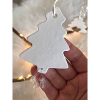 Ein Satz Von Vier Weihnachtsschmuck in Baumform Mit Transparentem Glas Bead Ein Satz Von Vier Weihnachtsschmuck in Baumform Mit Transparentem Glas Bead von SyLenaCraft