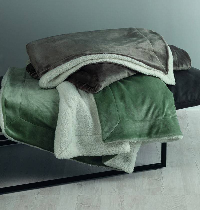 Sympathica Kuscheldecke Wohndecke Wendedecke Teddy 150x200 cm taupe braun weiß von Sympathica
