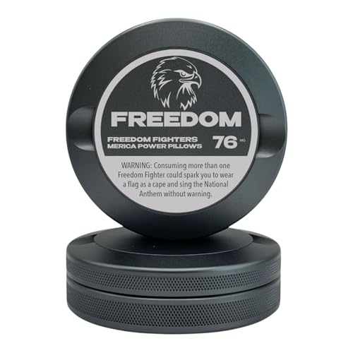 Syn Tin Edition 005: Freedom | Metallischer Snus-Behälter | Zyn Metalldose | Geruchsdichter Behälter | Aluminium | 7 cm x 7 cm x 2 cm Syn Tin Edition 005: Freedom | Metallischer Snus-Behälter | Zyn Metalldose | Geruchsdichter Behälter | Aluminium | 7 cm x 7 cm x 2 cm von Syn Tin