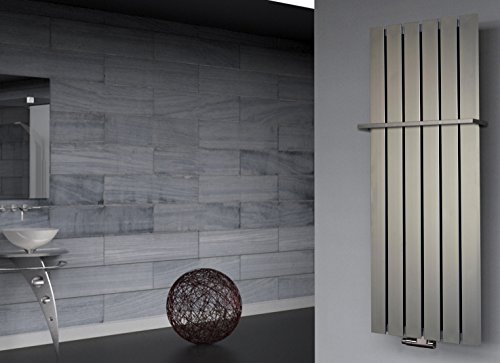Badheizkörper Design Peking 2 120x47cm 799 Watt Edelstahloptik + (+1 Halter 15mm) SZAGATO Handtuchwärmer Handtuchtrockner Handtuchhalter Paneelheizkörper vertikal Mittelanschluß Flachheizkörper von Szagato