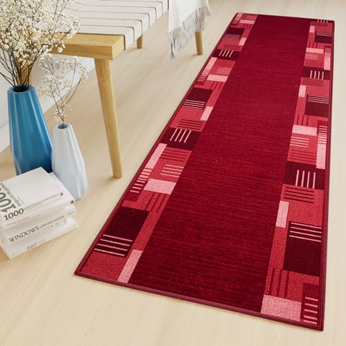 TAPISO Antirutsch Läufer Kurzflor Gummiert rutschfest Meterware Rot Schwarz Quadrate Geometrisch Figuren Brücke Flur Korridor Lobby Modern Design 67 x 120 cm von TAPISO