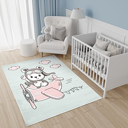 TAPISO Baby Teppich Kinderteppich Kurzflor Hellblau Grau Weiß Rosa Flugzeug Bär Wolken Kinderzimmer Modern 200 x 300 cm von TAPISO