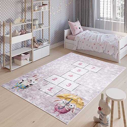 TAPISO Emma Teppich Waschbar bei 30 Grad Rosa Hasen Hüpfspiel bedruckter Kinderteppich Antirutsch Kinderzimmer Jugendzimmer Modern ÖKO-TEX 160 x 230 cm von TAPISO