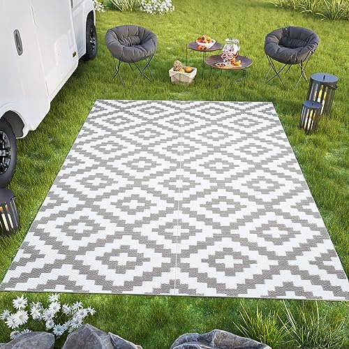 TAPISO Ibiza Teppich Outdoor Zweiseitig Wendbar Wasserdicht Resistent Quadrate Diamanten Kariert Weiß Grau Picknick Strand Garten ÖKO-TEX 180 x 270 cm von TAPISO