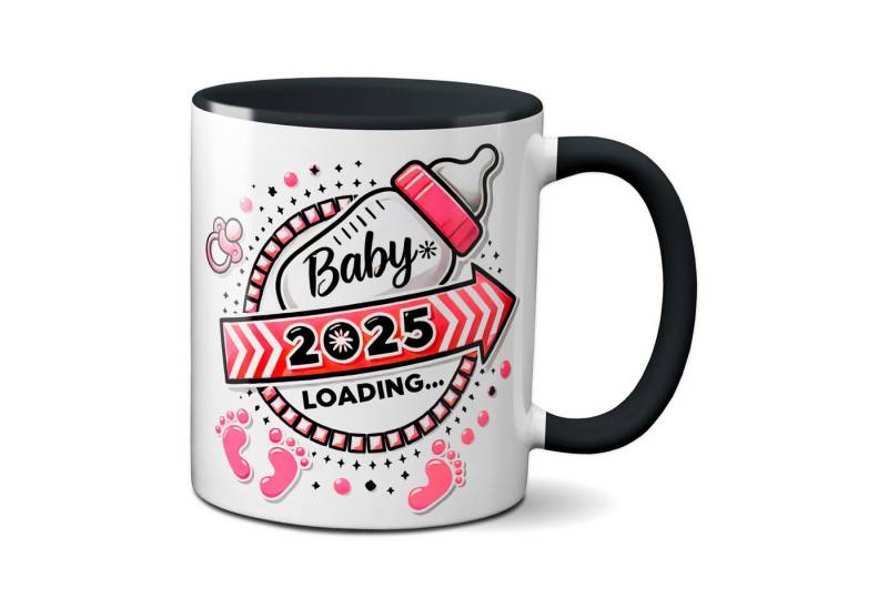 TASSENKING Tasse, Baby Loading 2025 - Motiv rot - schwarze Tasse (Girl, Mädchen) von TASSENKING