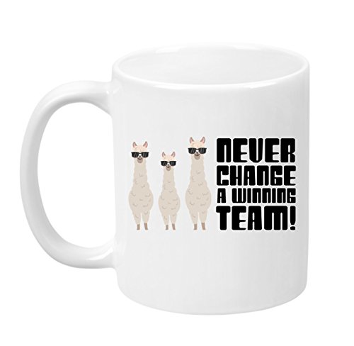 TassenTicker - ''Never change a winning team'' - Geschenk Tasse - Hochwertige Qualität - Kaffee - Arbeit - Büro (Weiss) von TassenTicker