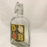 David Brown Tractor Badge 500 Ml Sloe Gin Flip-Top-Flasche von TAYLERMADEPRODUCTS