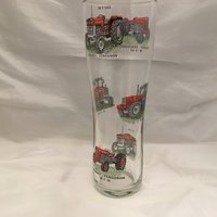 Massey Ferguson Traktoren 6 Verschiedene Modelle Auf Hohem Gehärtetem Bierglas von TAYLERMADEPRODUCTS