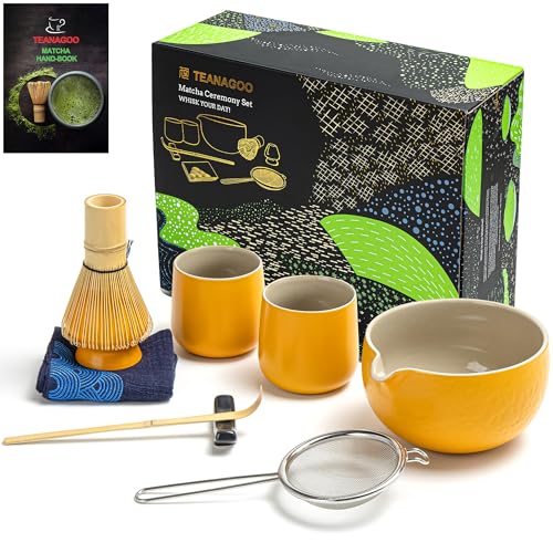 TEANAGOO Matcha Set Matcha Schneebesen Matcha Schale mit Ausgießer Schaufel Matcha Schneebesen Halter Teezubereitungsset. 1 Japanische Tee-Set (7pcs) + 2Cups(7.2oz),S18,Gelb,Farbe Box von TEANAGOO