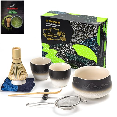 TEANAGOO Matcha Set Matcha Schneebesen Matcha Schale mit Ausgießer Schaufel Matcha Schneebesen Halter Teezubereitungsset. Tee-Set (7 Stück) + 2 Tassen (5,6 oz), S34, Farbverlauf Weiß Schwarz von TEANAGOO