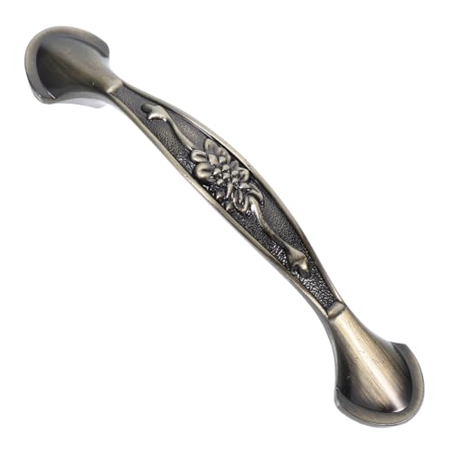 TEHAUX Vintage Möbelgriff aus Langlebiger Zinklegierung Antikes Design Komfortabel Poliert Vielseitig für Küchenschränke und Kleiderschränke Klassischer Retro stil für Wohn TEHAUX Vintage Möbelgriff aus Langlebiger Zinklegierung Antikes Design Komfortabel Poliert Vielseitig für Küchenschränke und Kleiderschränke Klassischer Retro stil für Wohn von TEHAUX