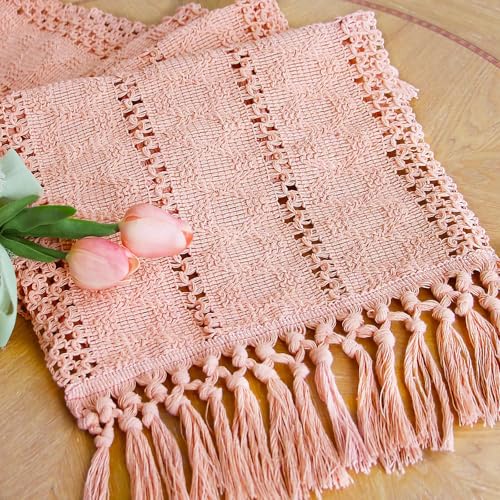 TELAIN Rosa Tischläufer, 72 Zoll lang, Boho-Macramé-Tischläufer für Sommer, Rosa Zimmerdeko, Landhaus-Tischläufer mit Fransen für Esszimmer und Schlafzimmer, rustikal, Brautparty (12x72 Zoll) von TELAIN