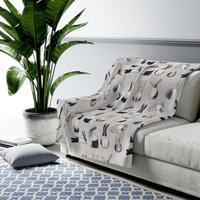 Hasen Print Samt Plüschdecke in Weiß Oder Grau. 3 Größen. Hase Liebhaber Geschenk. Süße Zeichnung/Illustration von THATisMYpet