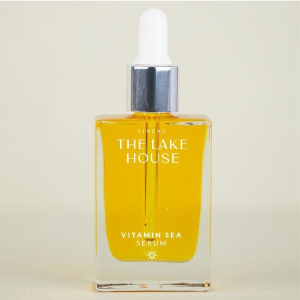 THE LAKE HOUSE Vitamin Sea Serum - Slow Aging mit 3% Vitamin C Tetra, Astaxanthin & Goldenem Seetang von THE LAKE HOUSE