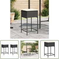 Garten-Barhocker mit Kissen 2 Stk. Schwarz Poly Rattan - Gartenstuhl - Barhocker - Outdoor Furniture - Gartenmöbel - Rattan Gartenmöbel - The Living von THE LIVING STORE