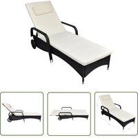 Sonnenliege mit Rollen Poly Rattan Schwarz - Sonnenliege - Gartenliege - Liege - Outdoor Möbel - Rattan Lounge Chair - The Living Store Sonnenliege mit Rollen Poly Rattan Schwarz - Sonnenliege - Gartenliege - Liege - Outdoor Möbel - Rattan Lounge Chair - The Living Store von THE LIVING STORE