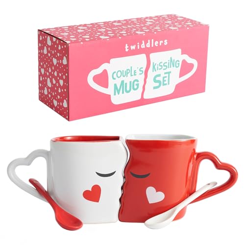 THE TWIDDLERS Küssende Tassen Set, Kaffeetassen mit Löffeln & Geschenkbox - Brautpaar Ehemann Ehefrau Freund Freundin Paare - Lustiges Geschenk für Valentinstag von THE TWIDDLERS