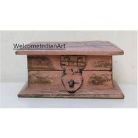 Handgemachte Vintage Holzschnitzerei Box Für Geschenk Alte Holzkisten Lot Von 1/4 von THEDNAGROUPJODHPUR