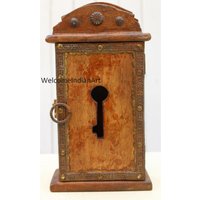 Handgefertigte Schlüsselbrett Aus Holz Antiker Metallhaken, Vintage-stil von THEDNAGROUPJODHPUR