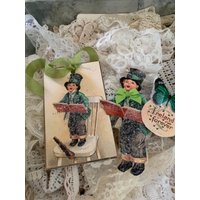 st. Patricks Day Ornament Ornaments ~ Kleiner Junge in Grün Irland Für Immer von THEVELVETRABBIT