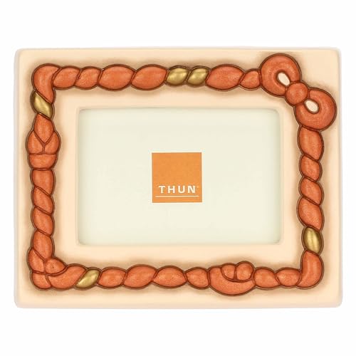THUN, Bilderrahmen aus Keramik, Rahmen aus Kiefernholz und Glas in kleiner Version, Linie Umarmungen, Mini-Fotorahmen zum Sammeln, Geschenkidee für Weihnachten, 17 x 13,4 x 2,7 cm THUN, Bilderrahmen aus Keramik, Rahmen aus Kiefernholz und Glas in kleiner Version, Linie Umarmungen, Mini-Fotorahmen zum Sammeln, Geschenkidee für Weihnachten, 17 x 13,4 x 2,7 cm von THUN