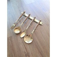 Tischdecken//Besteck Messing//Besteck Aus Vergoldetem Metall//Besteck/Wandpräsenter//Salatbesteck//Dekoration Küche/Messing// von TIROIRSETCAGIBIS