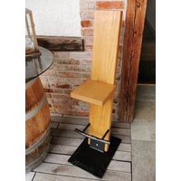 Barhocker Aus Holz Und Schmiedeeisen, Befestigung Der Sitzfläche Mit Sehr Stabiler Holzverbindung | Metall Frei , Hergestellt in Österreich von TKHolzShop
