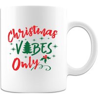 Christmas Vibes Kaffeetasse, Lustige Weihnachtstasse von TLCGiftshopDesigns