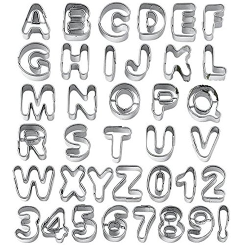 TO-DO Ausstechformen-Set aus Metall für Polymerpaste You Clay in Form von Buchstaben und Zahlen von TO-DO