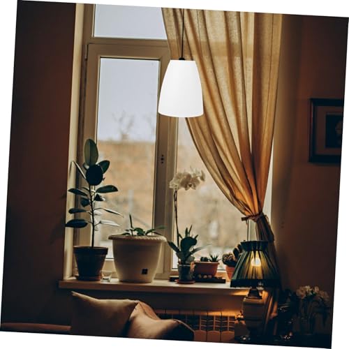 TOBBOMEY 4 Stück Kleine Weiße Kunststoff Lampenschirme Flacher Lampenschirm Ersatz für Tischlampe Lichtschützende Abdeckung Robustes Material Passend für Wohnzimmer Schlafzimmer Büro TOBBOMEY 4 Stück Kleine Weiße Kunststoff Lampenschirme Flacher Lampenschirm Ersatz für Tischlampe Lichtschützende Abdeckung Robustes Material Passend für Wohnzimmer Schlafzimmer Büro von TOBBOMEY