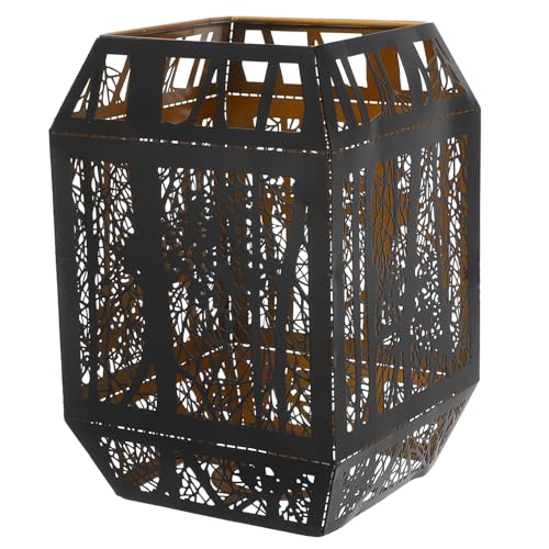 TOBBOMEY Moderner Quadratischer Eisen Lampenschirm mit Hohlem Dschungel motiv Dekorativ und Installieren Passend für Tischlampe Stehlampe und Hängelampe Eleganter Metallischer Lampenschirm TOBBOMEY Moderner Quadratischer Eisen Lampenschirm mit Hohlem Dschungel motiv Dekorativ und Installieren Passend für Tischlampe Stehlampe und Hängelampe Eleganter Metallischer Lampenschirm von TOBBOMEY