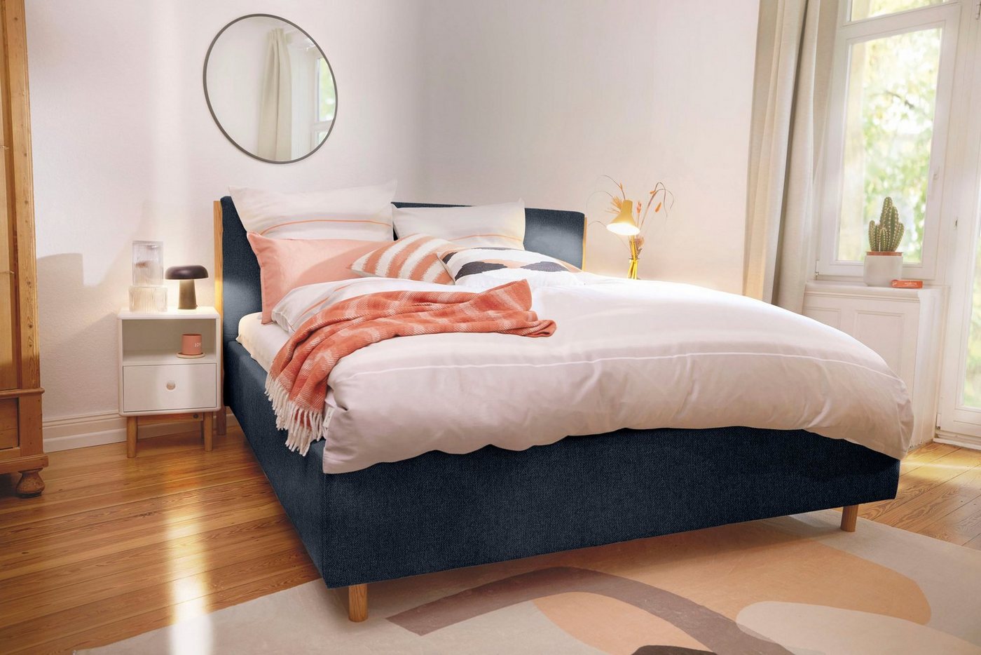 TOM TAILOR HOME Polsterbett CALIFORNIA BED, mit seitlichen Holzakzenten am Kopfteil von TOM TAILOR HOME