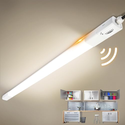 Feuchtraumleuchte LED 115CM mit Bewegungsmelder, TONFFI 36W 4100lm 4000K Linkable LED Sensorlampe Wannenleuchte Kellerleuchte Büroleuchte IP65 für Innen-Außen Garage, Balkon, Keller, Flur, Treppe,Büro Feuchtraumleuchte LED 115CM mit Bewegungsmelder, TONFFI 36W 4100lm 4000K Linkable LED Sensorlampe Wannenleuchte Kellerleuchte Büroleuchte IP65 für Innen-Außen Garage, Balkon, Keller, Flur, Treppe,Büro von TONFFI