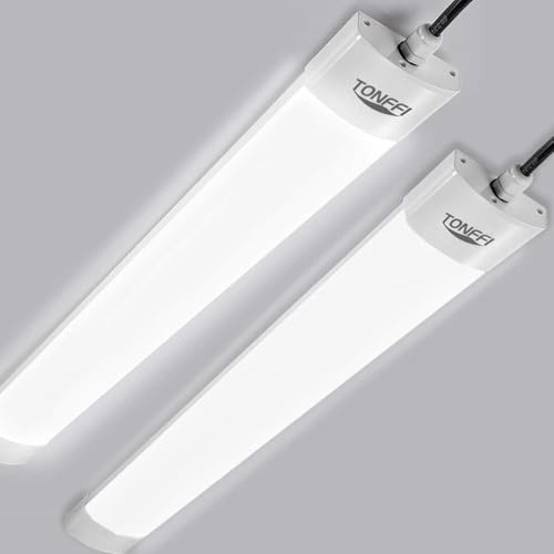 TONFFI 2 Stück Feuchtraumleuchte LED 60CM 18W 1800LM Ultradünn Led Röhre 5000K Kaltweiß Nicht Seriell Flimmerfrei IP65 Wasserfest Wandleuchte Feuchtraumlampe für Garage Keller Werkstatt Büro TONFFI 2 Stück Feuchtraumleuchte LED 60CM 18W 1800LM Ultradünn Led Röhre 5000K Kaltweiß Nicht Seriell Flimmerfrei IP65 Wasserfest Wandleuchte Feuchtraumlampe für Garage Keller Werkstatt Büro von TONFFI