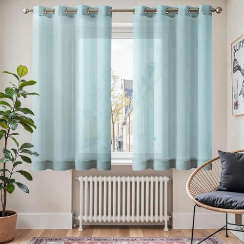 TOPICK Voile Vorhang Mit Ösen Kurz Sheer Vorhänge Transparent Gardine Gaze Paarig Ösenschals für Wohnzimmer Schlafzimmer Küche 145 x 140 cm (H x B) 2er Set von TOPICK