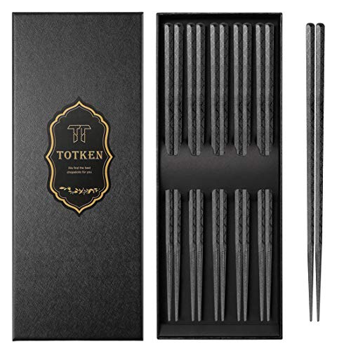 TOTKEN Essstäbchen, 5 Paar Wiederverwendbare Schwarze spülmaschinenfeste, rutschfeste Essstäbchen mit Geschenkbox (Rakete) von TOTKEN