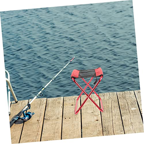 TOYANDONA Tragbarer Faltbarer Campinghocker Leicht Stabiler Faltbarer Outdoor Sitzhocker für Angeln Wandern Garten Rot von TOYANDONA