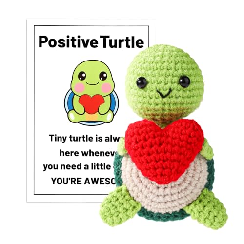 Positive Schildkröte mit Herz, Mini Strick Schildkröte mit Positiver Nachrichtenkarte Positive Häkeltiere Süßes Häkel Geschenk für Zuhause Büro Dekoration Valentinstagsgeschenk von TOYMIS