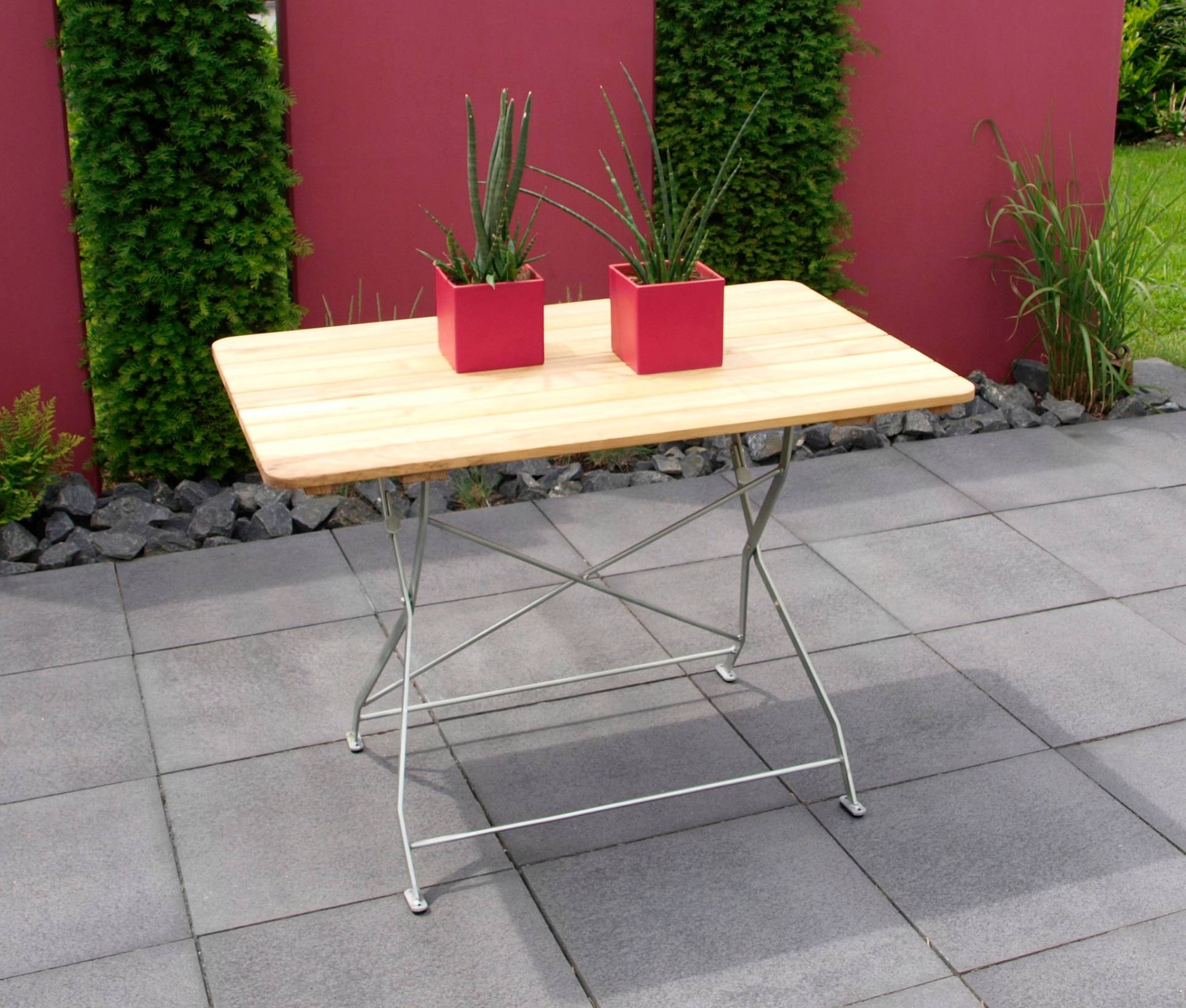 TPFGarden® Klapptisch BAD BELZIG aus Robinienholz 70x110 cm, Stahlgestell Verzinkt von TPFGarden